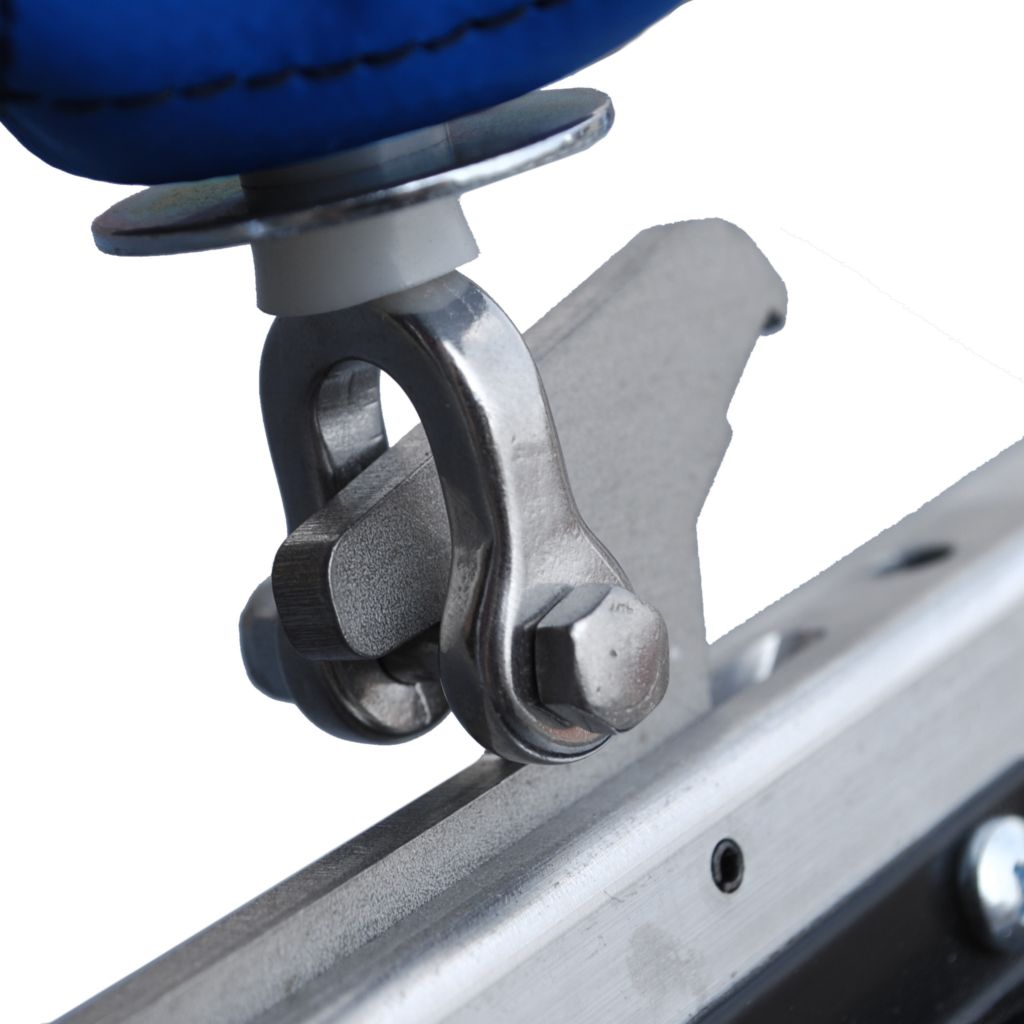 Zinger Winger Rolling Release Pouch Bolt